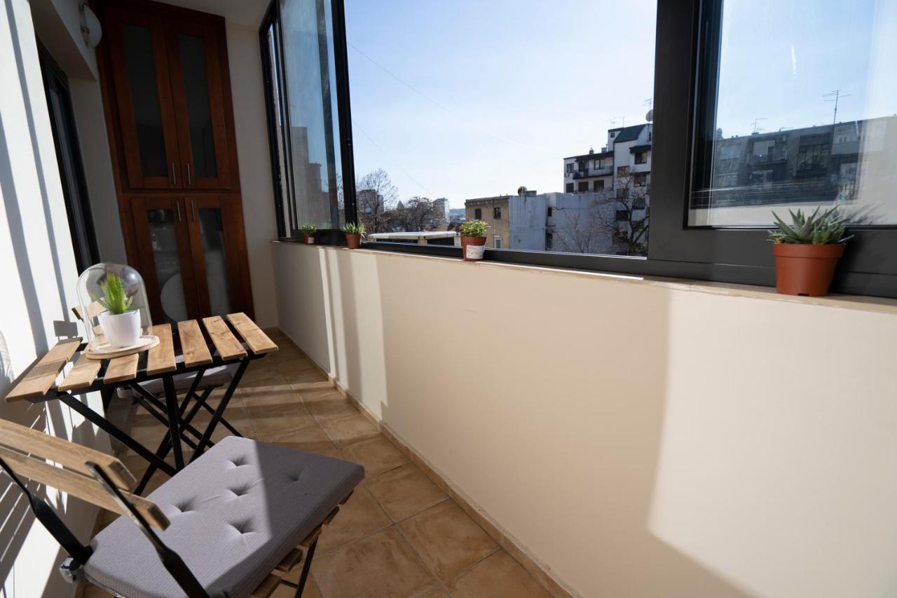 Desire, City Center Apartment Terazije Belgrado Esterno foto